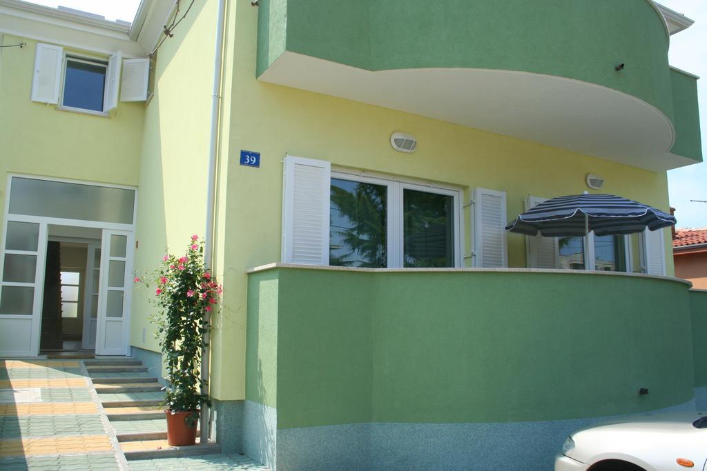 Villa Victory Umag Exterior photo