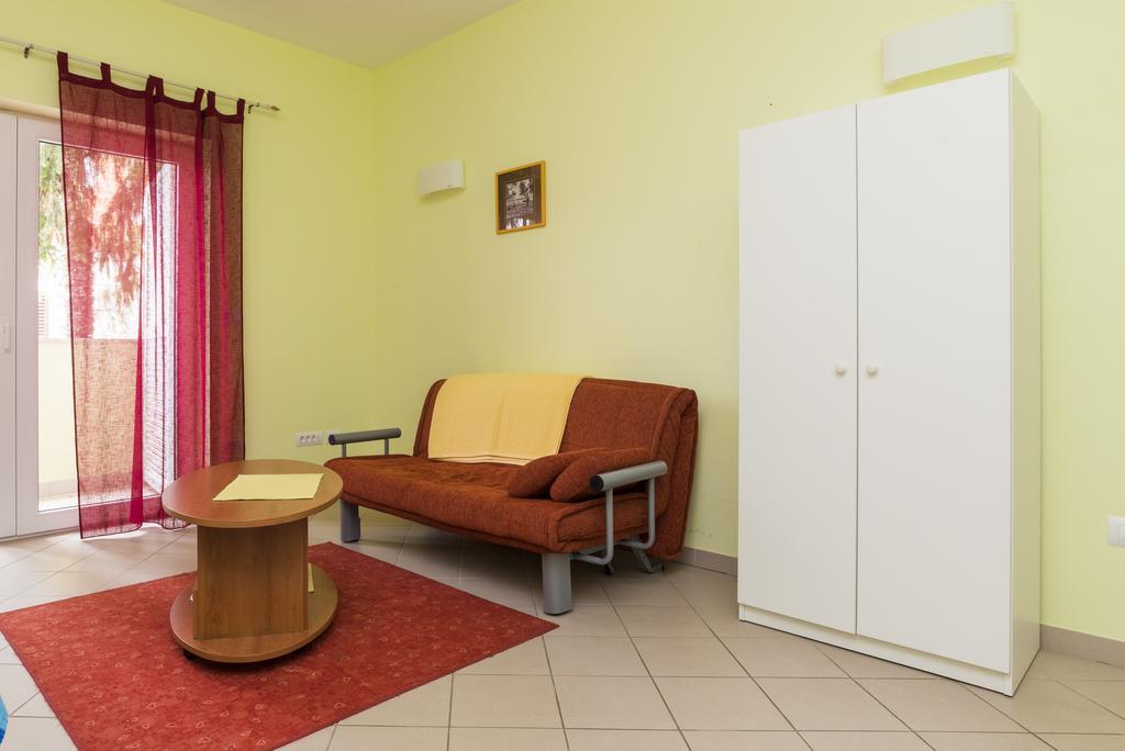 Villa Victory Umag Exterior photo